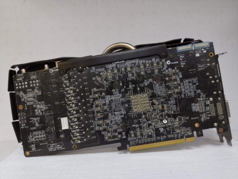 Видеокарта ASUS Radeon R9 280 3 Гб GDDR5 (R9280-DC2T-3GD5) Б/У